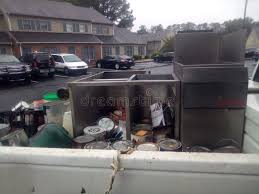 Best Retail Junk Removal  in Charlevoix, MI